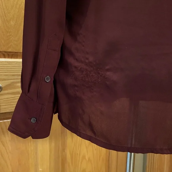 Banana Republic Flowy Button Up - Picture 4 of 5